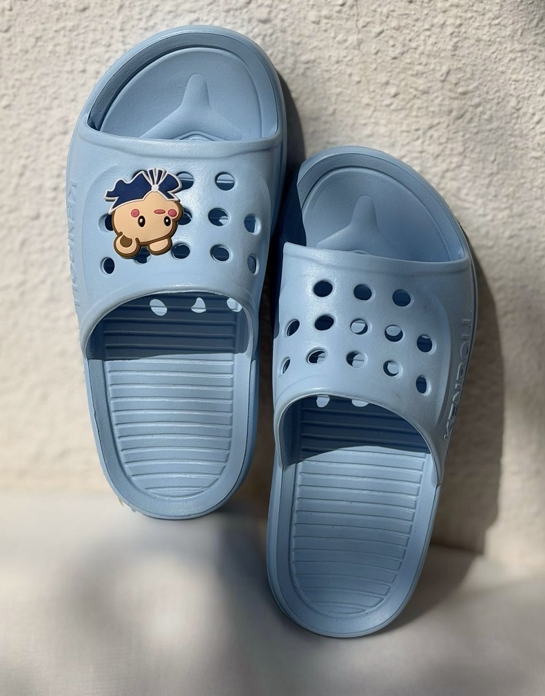 ShoreGrip Kids's Non-Slip Beach Slippers